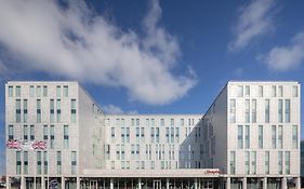 Hampton By Hilton London Stansted Airport